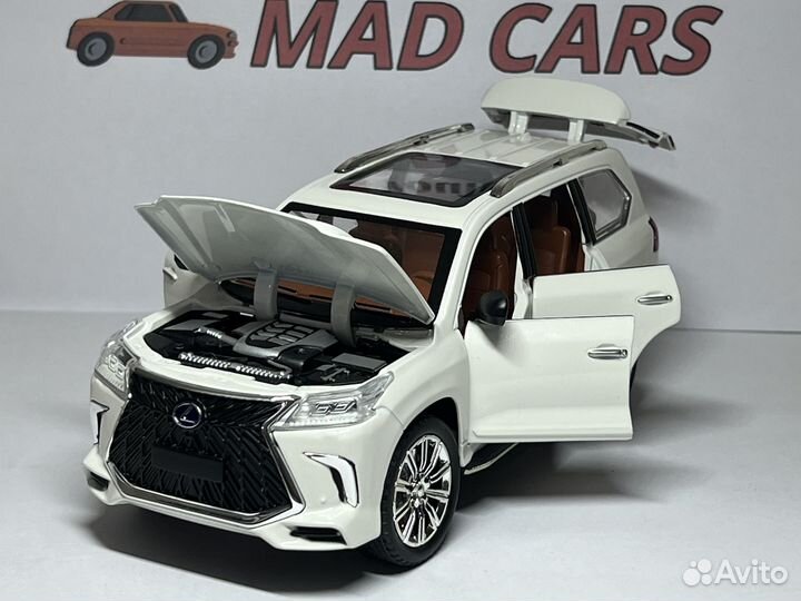 Lexus LX570 1:24