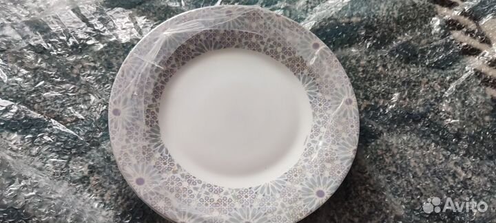 Новый столовый сервиз на 6 персон