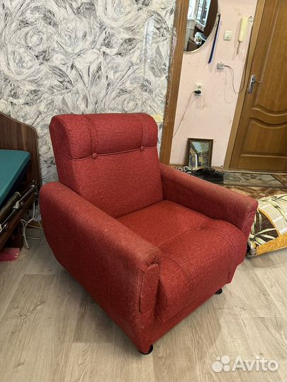 Стенка в гостиную, диван