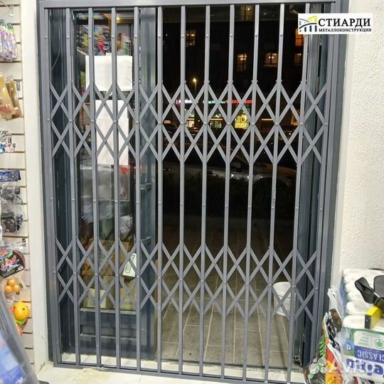 Решетка металлическая на двери