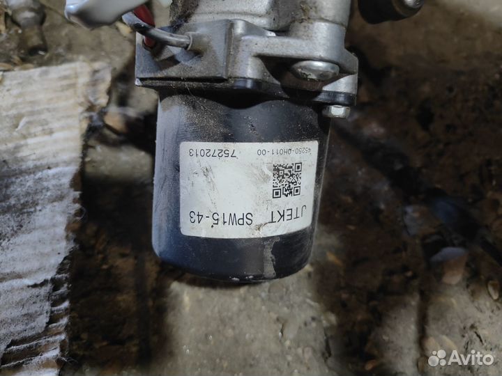 Peugeot 107 колонка рулевая