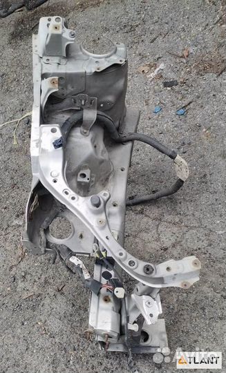 Лонжерон передний правый toyota wish