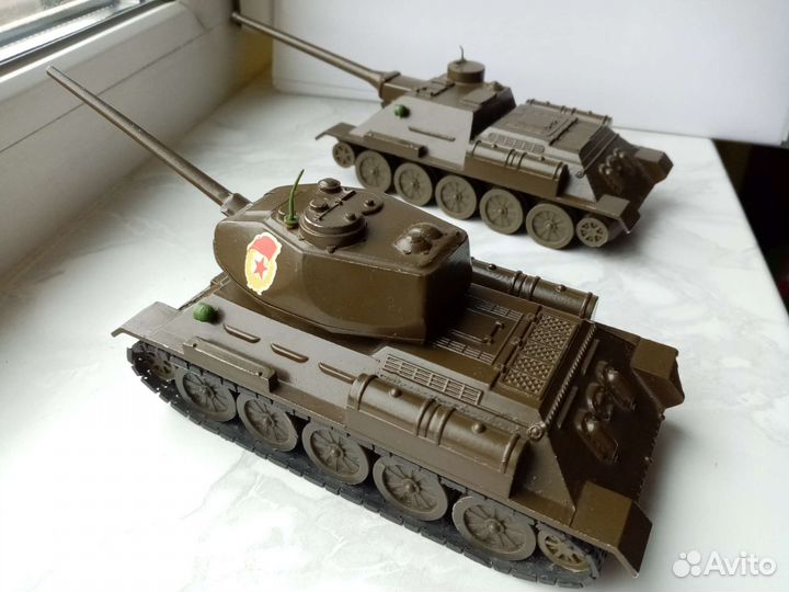 Модели 1: 43, военные машины, танки, бтр, брдм 2