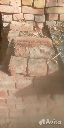 Кирпич огнеупорный бу