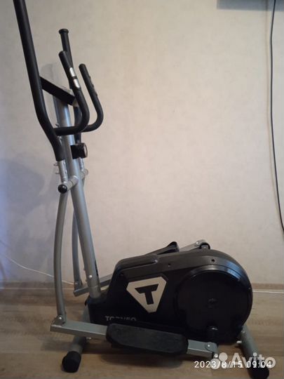 Эллиптический тренажер Torneo Festa C-320