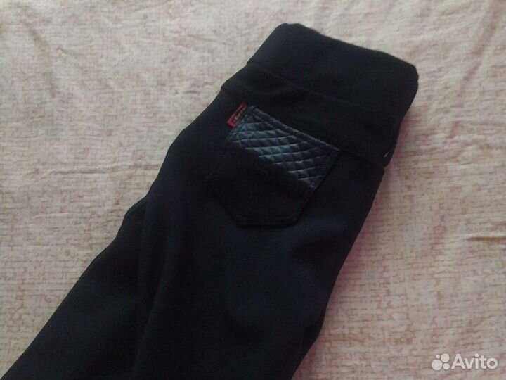 Брюки новые для девочки