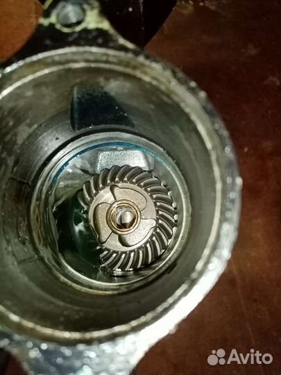 Запчасти на tohatsu 9.8