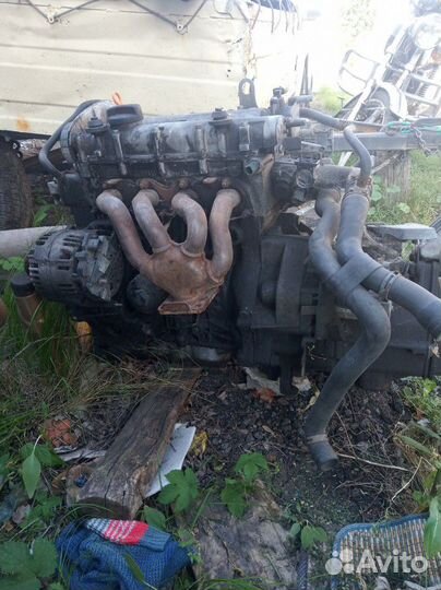 Двигатель с коробкой