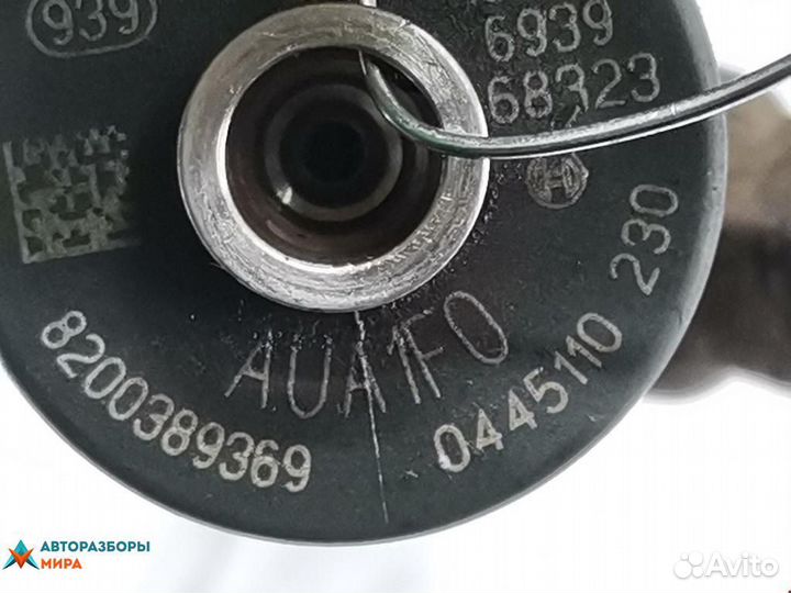 Форсунка Renault Laguna 2 2005 8200389369