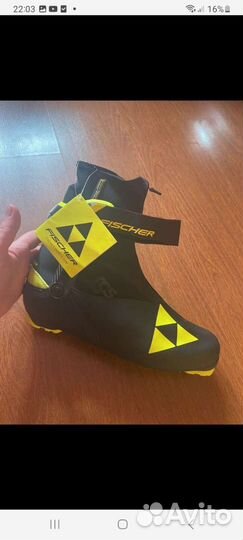 Лыжные ботинки fischer