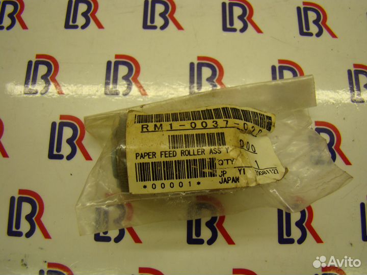 RM1-0037 Ролик пода