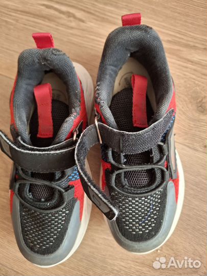 Кроссовки детские котофей 29 р