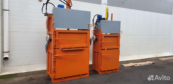 Пресса для макулатуры, пластика,текстиля 8т и 20т