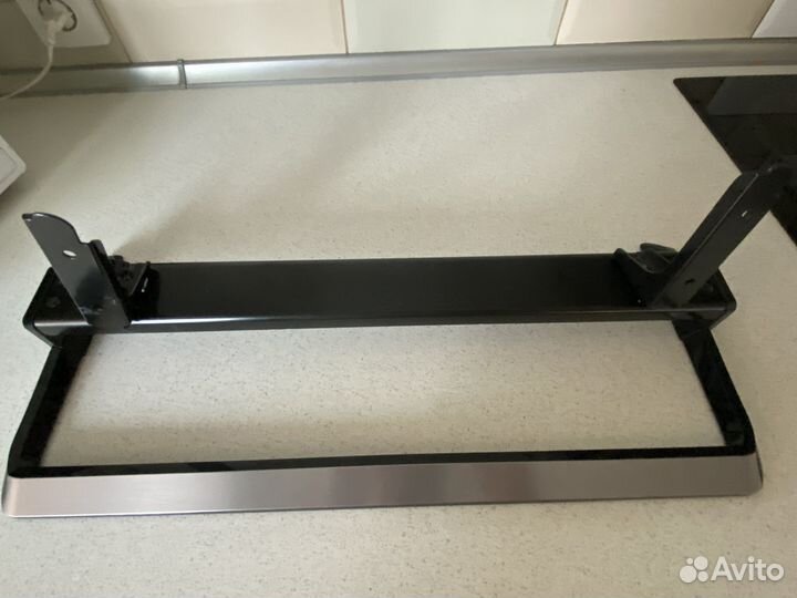 Подставка под телевизор на стол