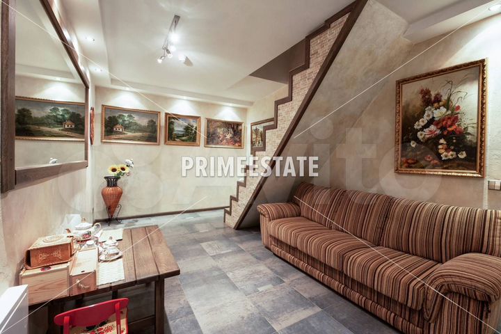 Дом 361 м² на участке 24 сот.