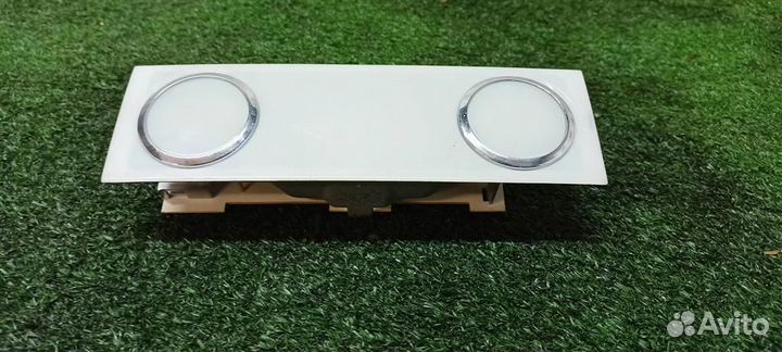 Плафон салонный VW Touareg 2002-2010