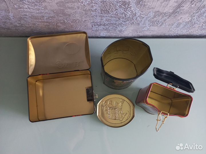 Жестяная банка из под чая + ароматный чай