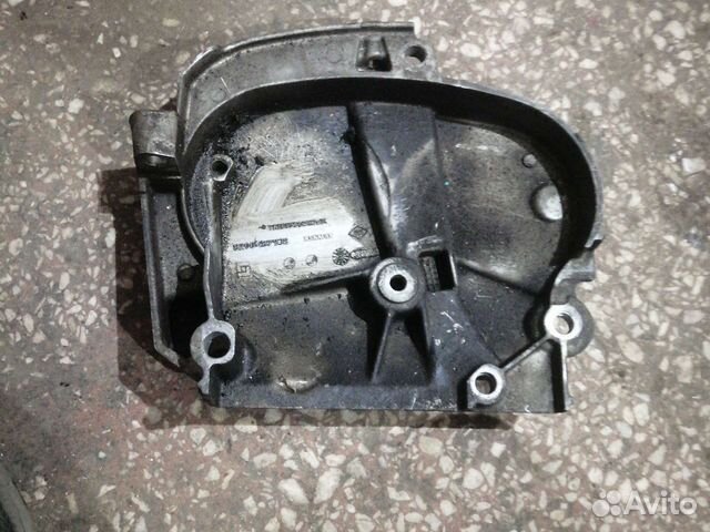 Крышка ремня грм K4M