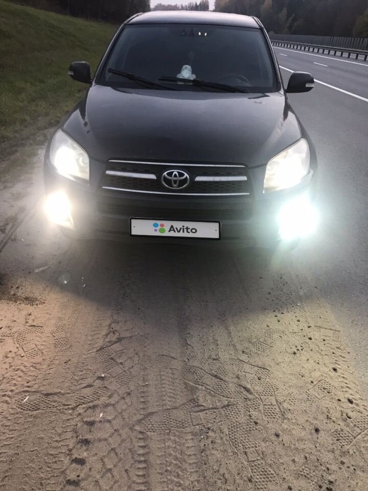 Toyota RAV4: фото владельца