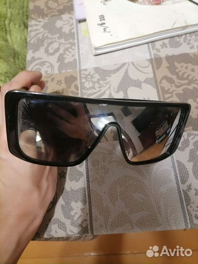 Очки зеркальные