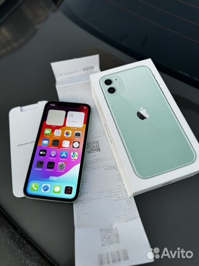 iPhone 11, 64 ГБ