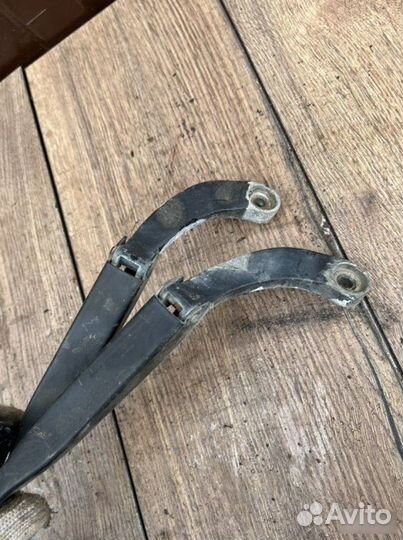 Поводки дворников Chery Amulet