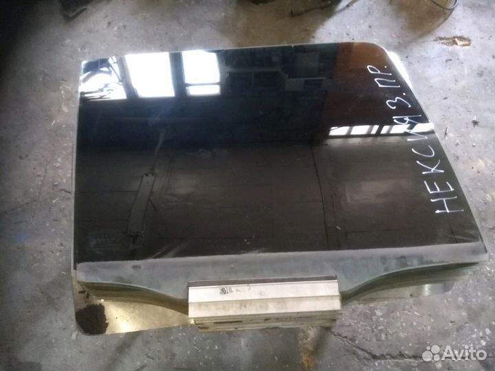 Стекло задней правой двери Дэу Нексия