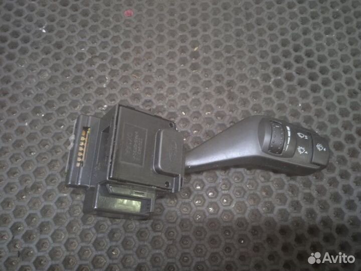 Переключатель подрулевой правый Ford Focus 2 Plus