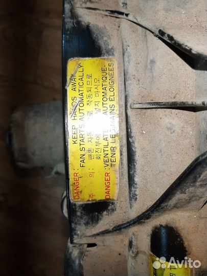 Вентилятор охлаждения радиатора Hyundai Lantra