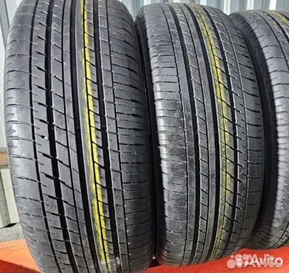 Bridgestone Turanza ER370 215/55 R17