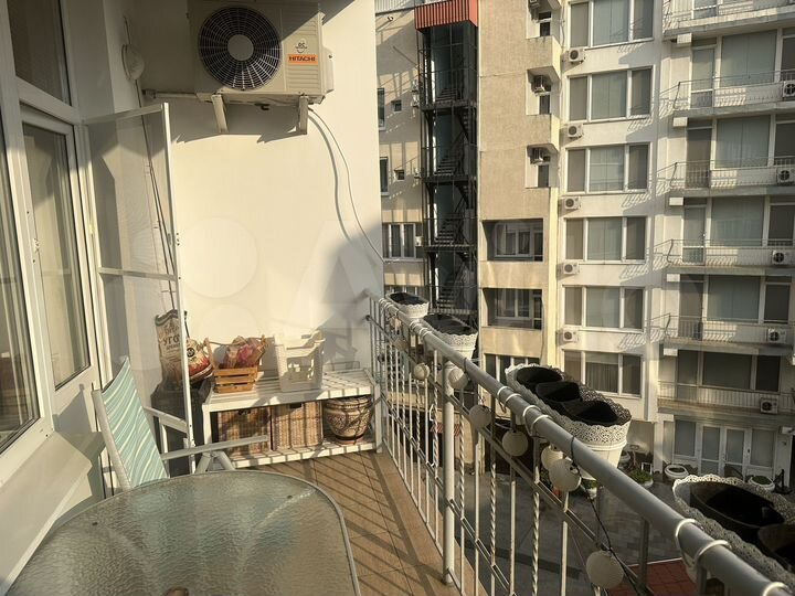 2-к. квартира, 73 м², 3/3 эт.