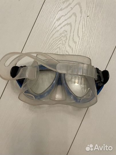 Маски и трубка для плавания