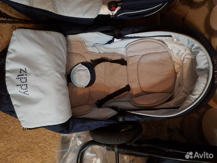 Коляска 3 в 1