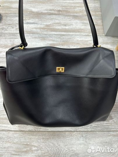 Сумка Balenciaga Rodeo большого размера