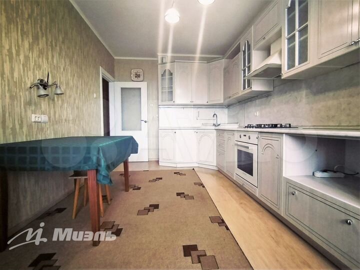 3-к. квартира, 75,4 м², 8/9 эт.