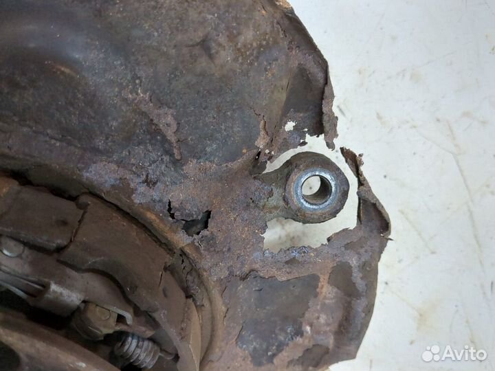 Ступица (кулак, цапфа) правая задняя Mercedes CLK W209