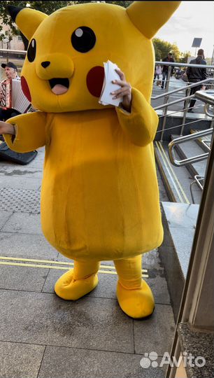 Ростовая кукла Пикачу