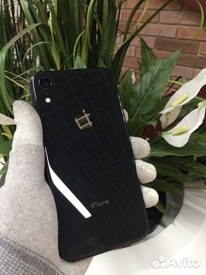 iPhone Xr, 64 ГБ