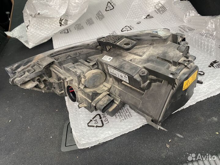 Фара audi q3 правая передняя пассажирская