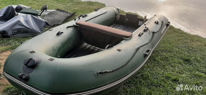 Лодка Гладиатор Е380 PRO + мотор Меркури 15м