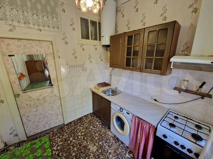 1-к. квартира, 30 м², 1/2 эт.