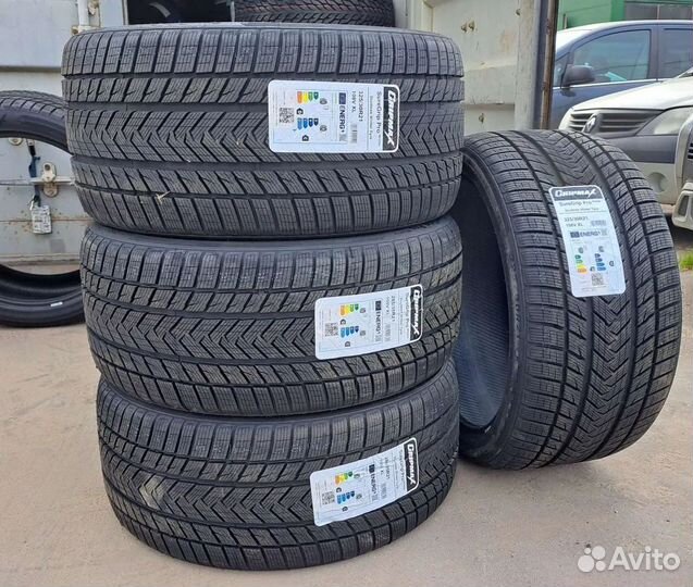 Gripmax SureGrip Pro Winter 285/35 R21 и 325/30 R21 105V