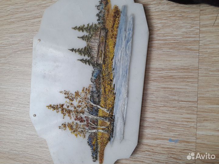 Картина на камне