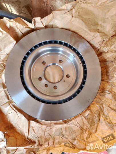 Тормозные диски на Range Rover Sport