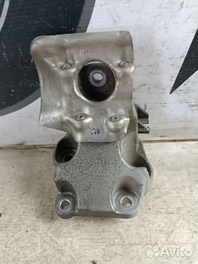 Кронштейн двигателя левый BMW 1 F20 n13b16
