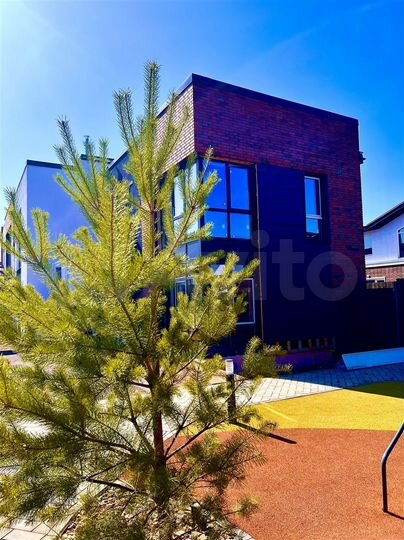 4-к. квартира, 114,5 м², 1/2 эт.