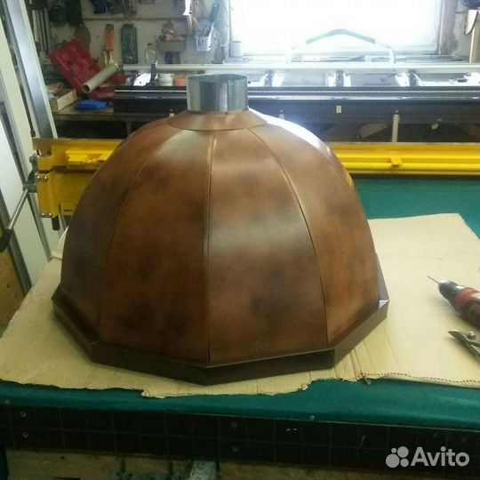 Зонт вытяжной островной