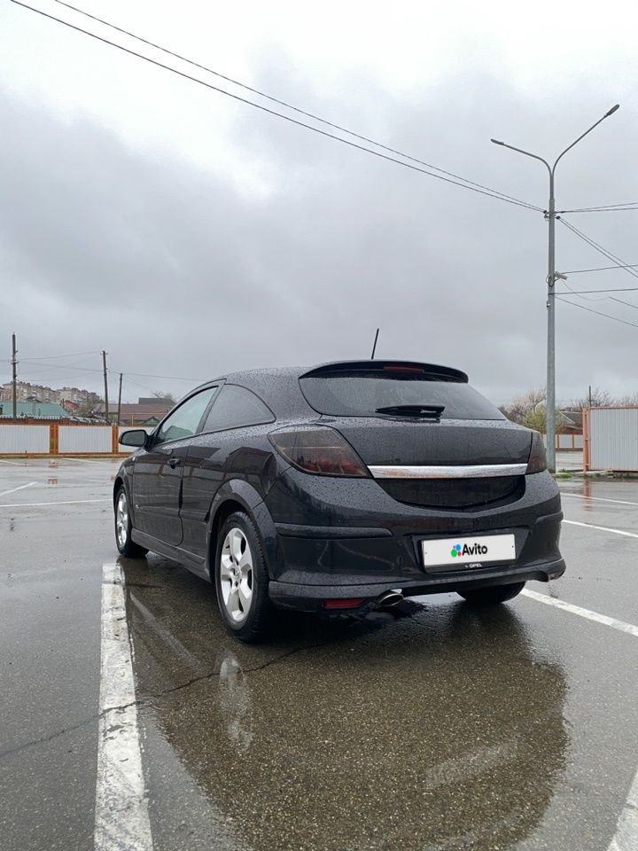 Opel Astra GTC: фото владельца