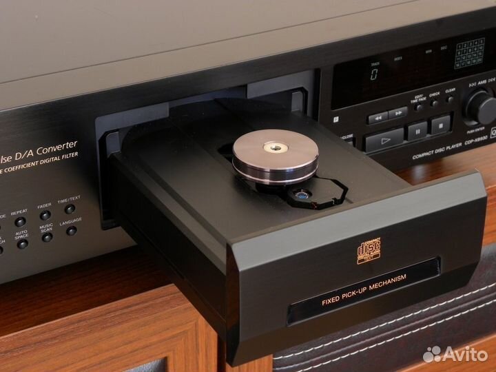 Sony cdp XB 930QS
