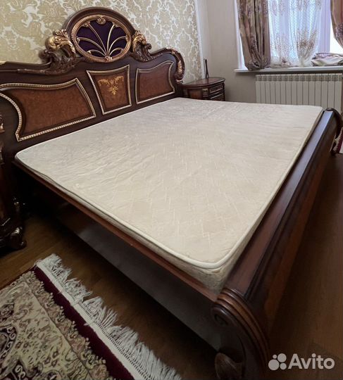 Продается спальный гарнитур, цена 160.000